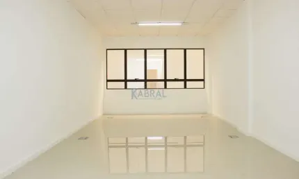 Sala comercial à venda na Rua Patrício Farias, 55, Itacorubi, Florianópolis, 31 m2 por R$ 240.000