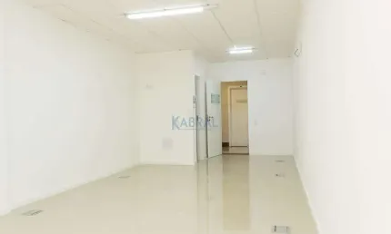 Sala comercial à venda na Rua Patrício Farias, 55, Itacorubi, Florianópolis, 31 m2 por R$ 240.000