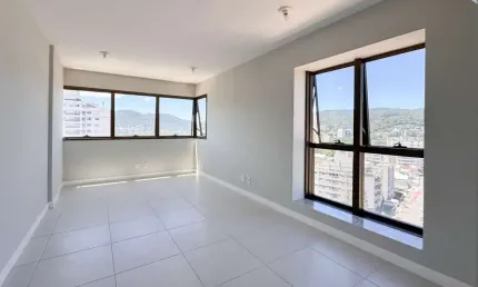 Sala comercial à venda na trindade, área privativa de 25,27m², r$ 367.000,00