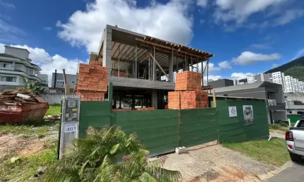 Casa com 3 quartos à venda na Rua Lagoinha, 1, Pedra Branca, Palhoça