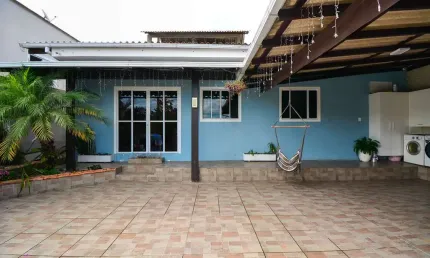 Casa 3 dormitórios sendo 1 suíte master no Ipiranga