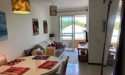 Apartamento 2 dormitórios sendo 1 suíte no campeche