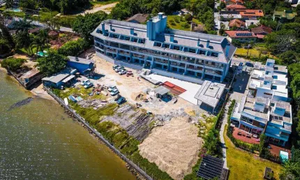 Apartamento com 3 quartos para alugar na Estrada Caminho dos Açores, 1231, Santo Antônio de Lisboa, Florianópolis, 159 m2 por R$ 11.000