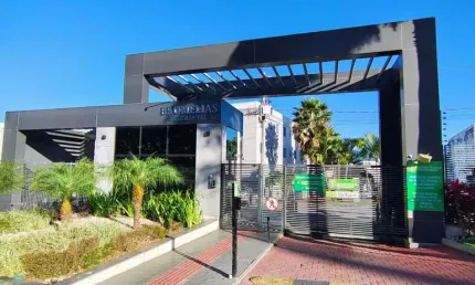 Apartamento com 2 quartos à venda na Avenida Paulo Roberto Vidal, 347, Caminho Novo, Palhoça