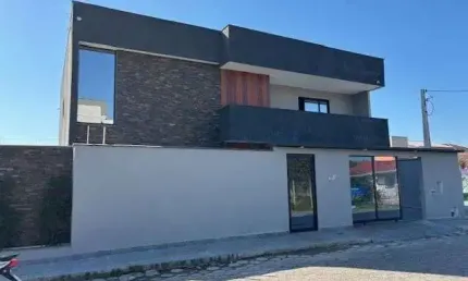 Casa com 4 quartos à venda na Rua Acioli Nunes dos Santos, 509, Centro, Palhoça, 380 m2 por R$ 1.900.000