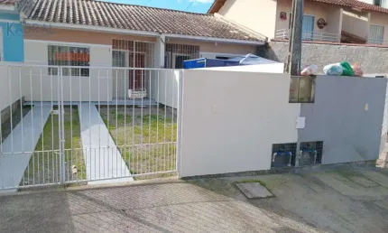 Casa com 2 quartos para alugar na Rua Pedro Antônio dos Santos, 348, São Sebastião, Palhoça