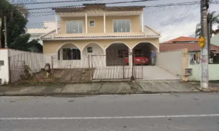 Casa com 4 quartos para alugar na Olavo Bilac, 274, Jardim Eldorado, Palhoça