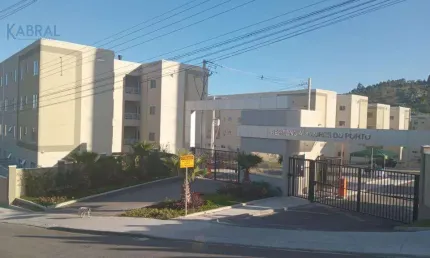 Apartamento com 2 quartos para alugar na Rua Humberto Cesar de Moraes, 817, Jardim Janaina, Biguaçu