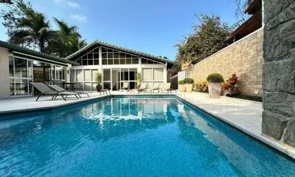 Casa com 4 dormitórios à venda, 220 m² por R$ 2.700.000,00 - Riviera Módulo 30 - Bertioga/SP