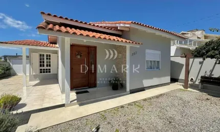 Casa com 2 quartos à venda no Village, Imbituba 