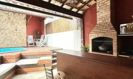 EXCELENTE COBERTURA DUPLEX 2 QUARTOS SUITE 2 VAGAS PISCINA E CHURRASQUEIRA EM SANTA ROSA!!