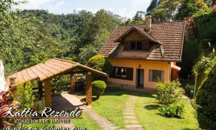 Casa para Venda em Nova Friburgo, Mury, 2 dormitórios, 2 suítes, 3 banheiros, 2 vagas
