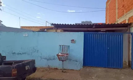 CASA PARA VENDA COM 3 QUARTOS NO CENTRO DA CIDADE OCIDENTAL