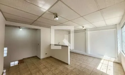 Casa versátil na vila mariana: perfeita para morar ou trabalhar!