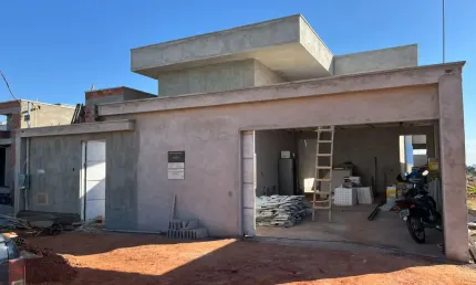 Casa com 4 quartos à venda na Rua Presidente Vargas, Jardim Presidente, Goiânia