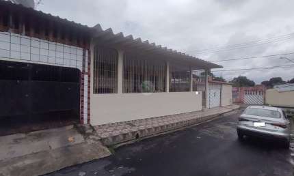 Casa com 4 quartos à venda na R. Frei Luiz De Souza, 897, Alvorada, Manaus