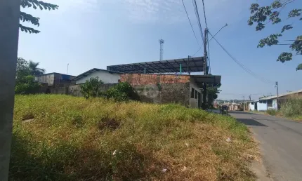 Terreno à venda na Rua Crisântemo Branco, 178, Lago Azul, Manaus