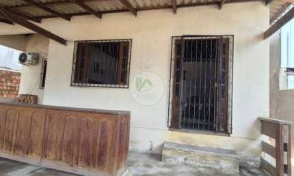 Casa com 3 quartos a venda no bairro Parque 10, Manaus