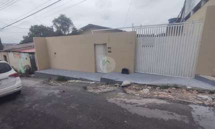 Casa com 2 quartos à venda na Rua Aida Barroncas, 142, Coroado, Manaus
