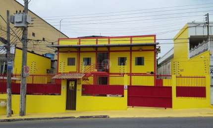 Prédio com apartamentos a venda no Centro de Manaus
