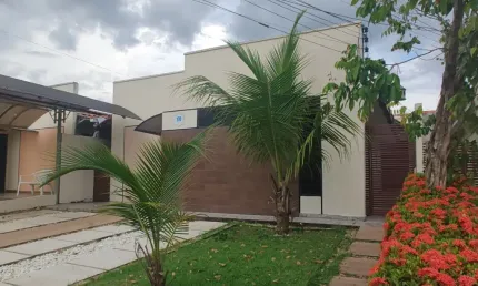 Aluguel casa com energia solar condomínio vertentes do tarumã