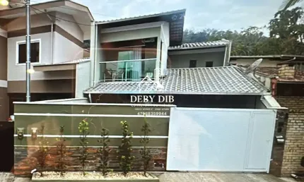 Casa com piscina à venda no bairro Salto Weissbach – Blumenau/SC