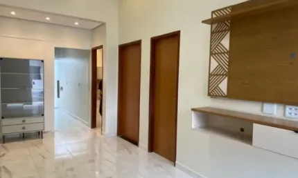 Casa em Residencial Fechado no Parque Dez - 2 quartos