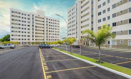 Apartamento Térreo Reformado – Colina de Laranjeiras | Condomínio Esquadra