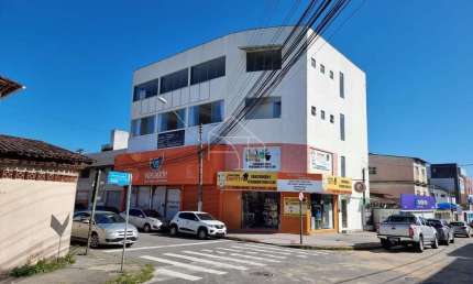 Prédio em Laranjeiras com 750 m² - Laranjeiras - Serra/ES