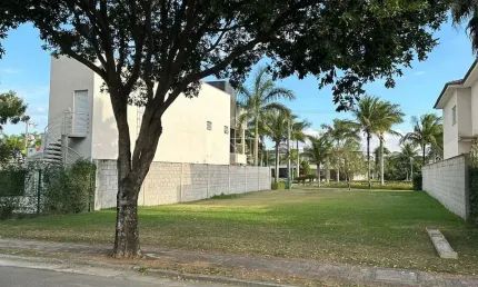 Terreno em condomínio fechado à venda na Avenida Talma Rodrigues Ribeiro, S/n, Boulevard Lagoa, Serra
