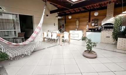 Casa em Condomínio Vila dos Pássaros – Morada de Laranjeiras
