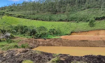 Terreno à Venda – 56.000 m² | São Bento de Urânia – Alfredo Chaves (ES)