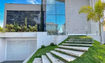Casa Exclusiva no Arquipélago de Manguinhos – Alto Padrão e Conforto em Meio à Natureza