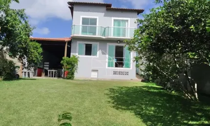 Casa à venda - enseada de jacaraípe com vista permanente para o mar