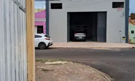 Sala comercial à venda no Oneida Mendes, Uberaba 
