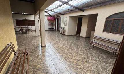 Casa à venda, 3 quartos, 1 suíte, 12 vagas, BOA VISTA - UBERABA/MG