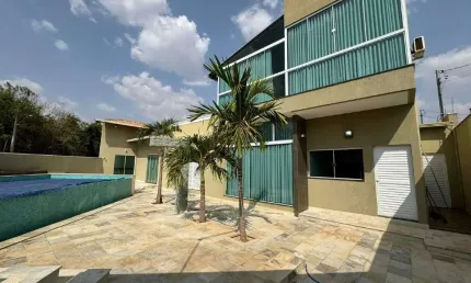 Casa à venda, 3 quartos, 3 suítes, 3 vagas, JARDIM NENÊ GOMES - UBERABA/MG