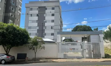 Apartamento à venda, 2 quartos, 1 vaga, Quinta Boa Esperança - UBERABA/MG