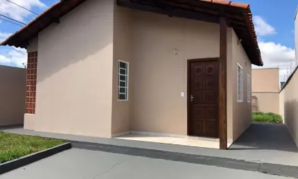 Casa à venda, 2 quartos, 2 vagas, Residencial Presidente Tancredo Neves - UBERABA/MG