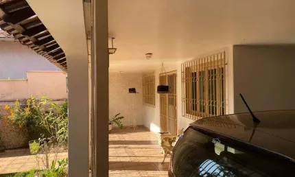 Casa à venda, 3 quartos, 1 suíte, 2 vagas, MERCÊS - UBERABA/MG