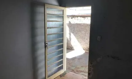 Casa à venda, 2 quartos, 2 vagas, nossa senhora da abadia - uberaba/mg