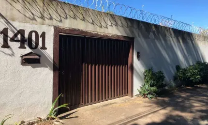 Casa à venda, 3 quartos, 1 suíte, 10 vagas, SANTA MARIA - UBERABA/MG