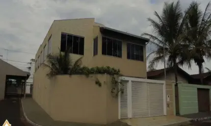 Casa à venda, 4 quartos, Jardim Maracanã - UBERABA/MG