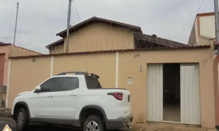 Casa à venda, 4 quartos, Conjunto Cássio Rezende - UBERABA/MG