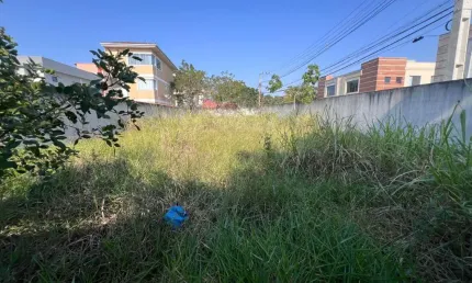 Terreno à venda na Rua Alexandre Barbosa, s/n, Costazul, Rio das Ostras