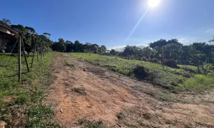 Terrenaço na rodovia serra mar, por já preço imperdível, para quem sonhou em construir sua casa!