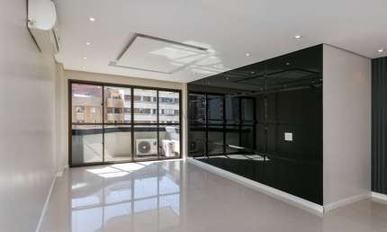 Apartamento com 4 quartos à venda na Avenida Sete de Setembro, 4519, Batel, Curitiba, 162 m2 por R$ 950.000
