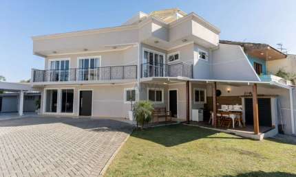 Casa com 3 quartos à venda na Rua José Augusto dos Santos, 77, Vista Alegre, Curitiba, 395 m2 por R$ 1.690.000