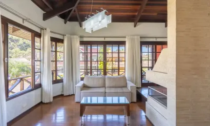Casa em condomínio fechado com 3 quartos à venda na rua josé culpi, 247, santa felicidade, curitiba, 299 m2 por r$ 2.400.000