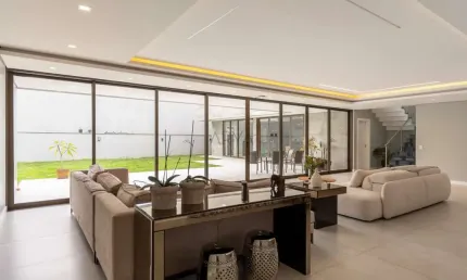 Casa com 4 quartos à venda na Rua Batista Ganz, 205, Santo Inácio, Curitiba, 400 m2 por R$ 3.300.000
